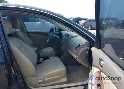 2008 Nissan Altima 3.5 Se из США, поврежденный, VIN 1N4BL21E18C161883